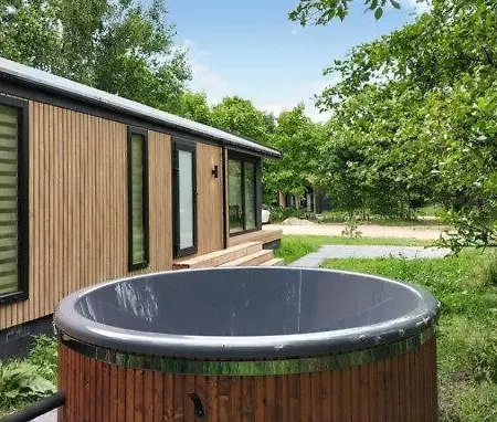Holiday park Vrijstaande Luxe Recreatiewoning In Oud Gastel Nieuwbouw 2024 Met Alle Nodige Comfort Oud-Gastel
